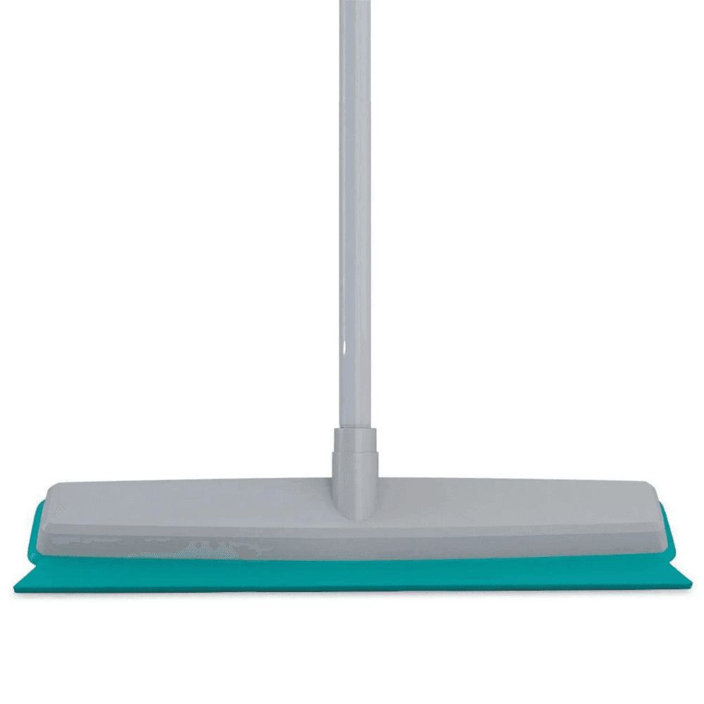 Vassoura Emborrachada 2 em 1 Flash Limp. Categoria Acessórios para Limpeza. Subcategoria Vassouras. Marca FlashLimp. Quantidade 1. Casa Limpa em São Paulo, Rua Apinajés 1484, Sumaré.